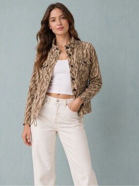 Animal Print Jacket Utility with Shimmer  Size 14/ Chicos 2.5